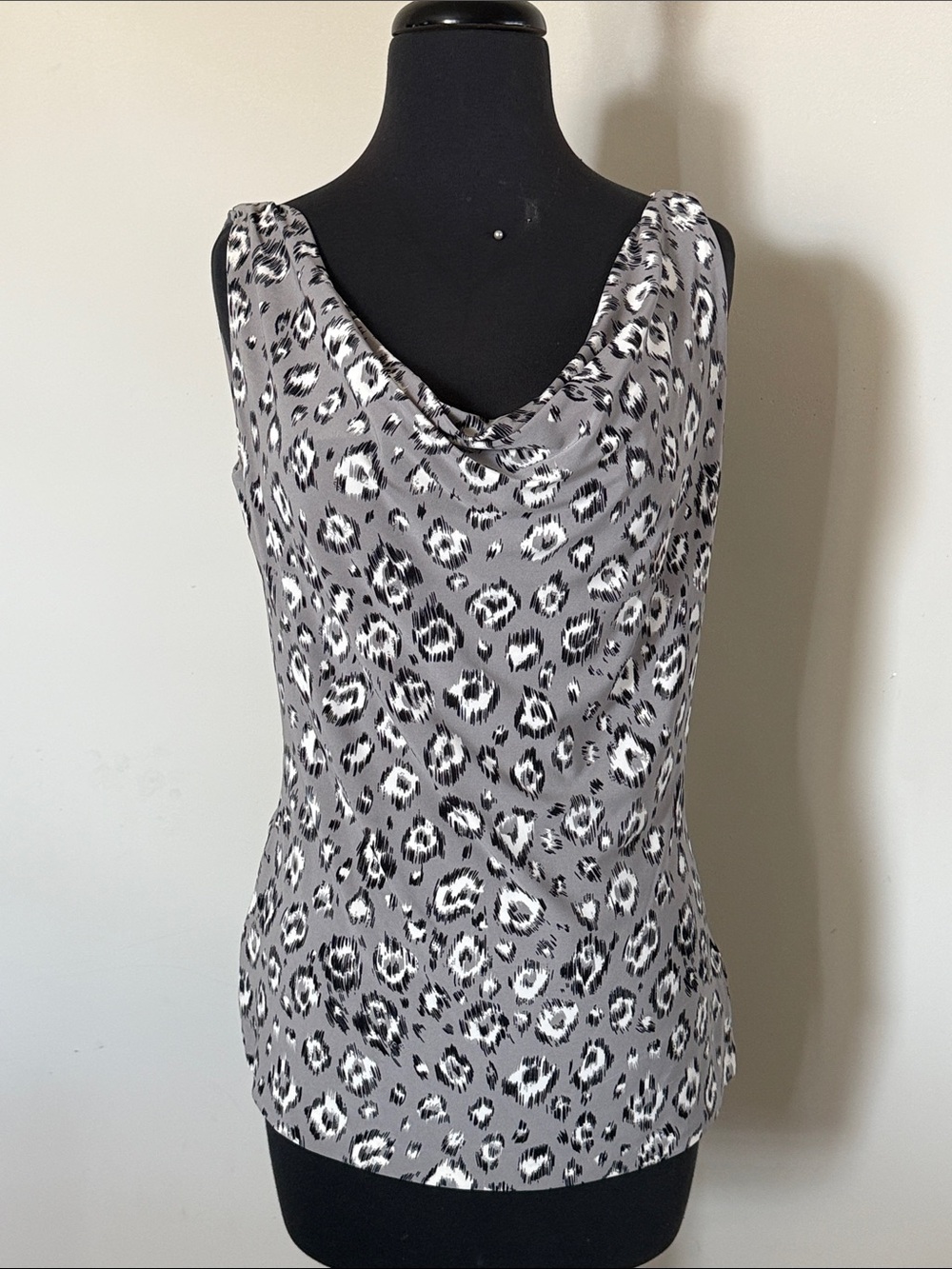 Norma Kamali off the shoulder top